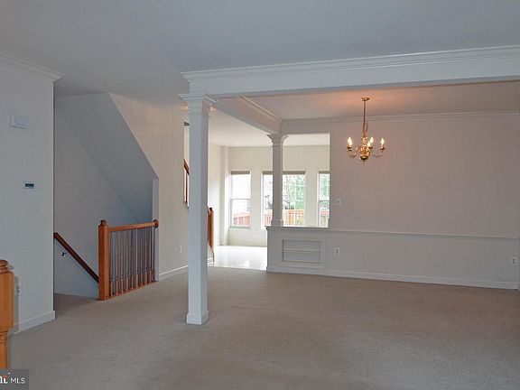 5th image of 14243 Glade Spring Dr