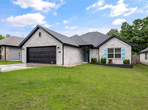 1704 S Anthony Dr, Rogers, AR 72756