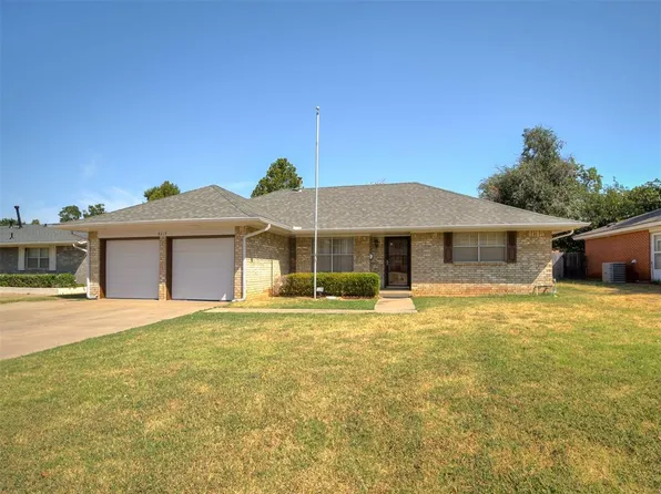 8217 NW 31st Ter, Bethany, OK 73008
