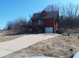 9650 SW Hoch Rd, Auburn, KS 66402