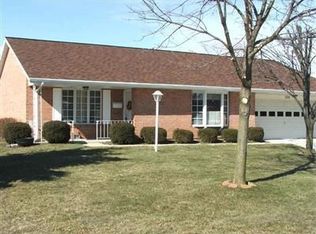 5711 Weeping Willow Ct, Huber Heights, OH 45424