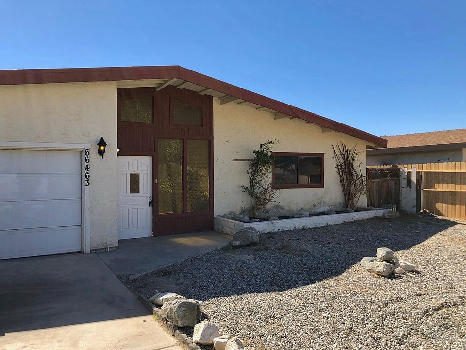 1st image of 66463 Cactus Dr