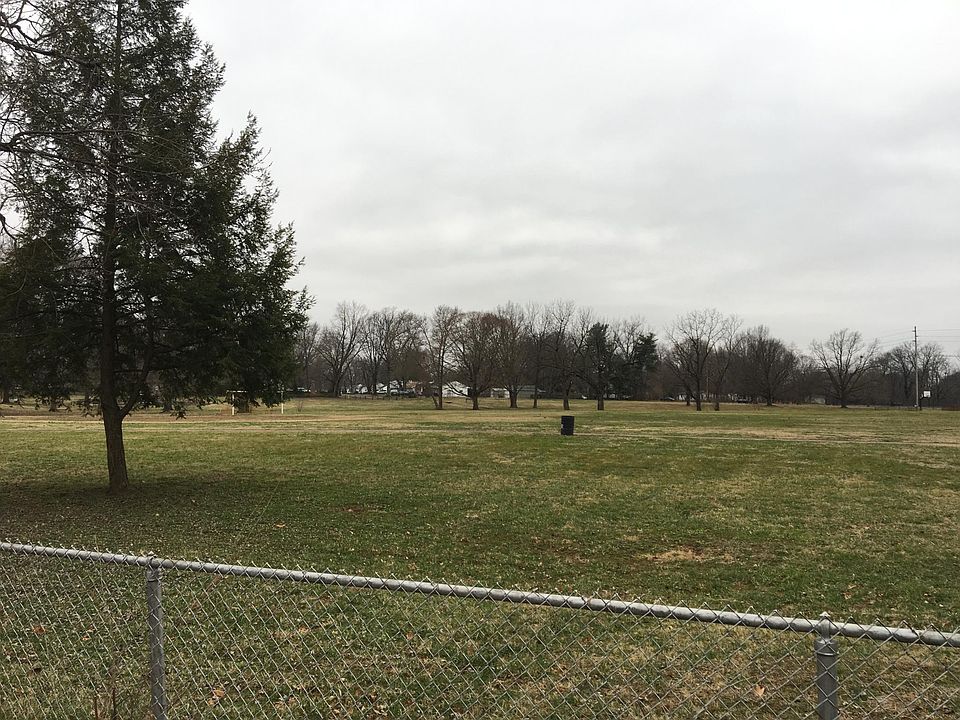 2nd image of 310 Granvil Dr