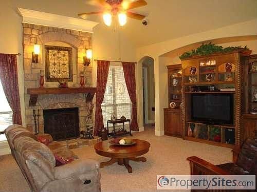 4th image of 12076 Rachel Lea Ln