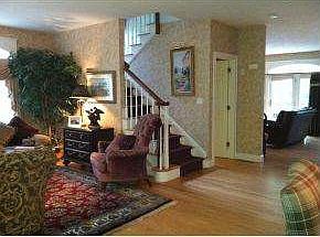 Hardwood Floors & Open Concept