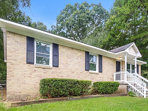 4th image of 2680 Carriage Ln
