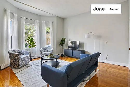 21 Highgate St Photo 1