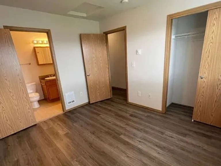 5756 Legoe Ave — Photo 15