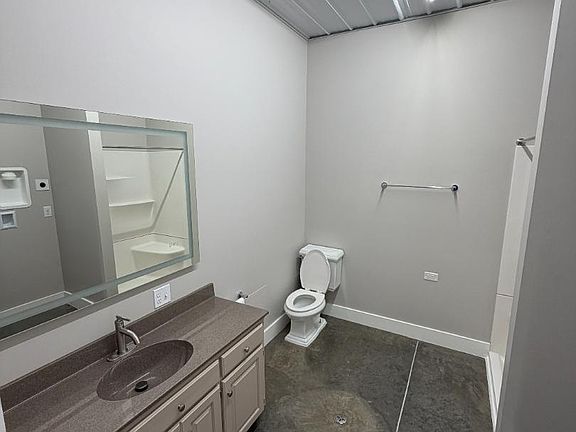 Unit Photo