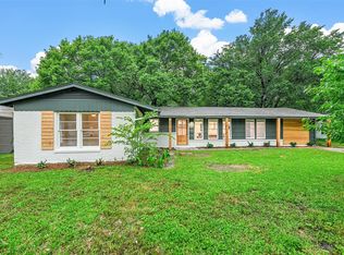 2817 Rosebud Ln, Richland Hills, TX 76118