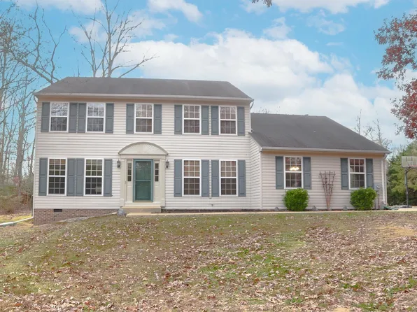 38609 Creek Ln, Mechanicsville, MD 20659