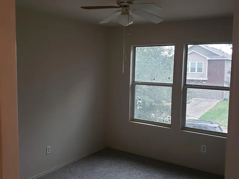 7863 Maverick Trace Ln — Photo 38