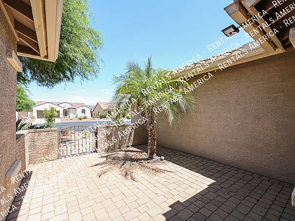 5th image of 4088 N 160th Ln