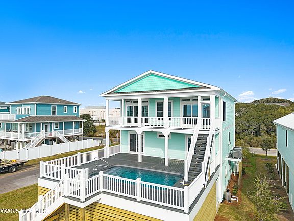 2nd image of 5201 E Pelican Drive