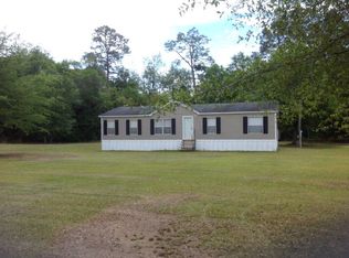 2558 Midway Church Rd, Blackshear, GA 31516