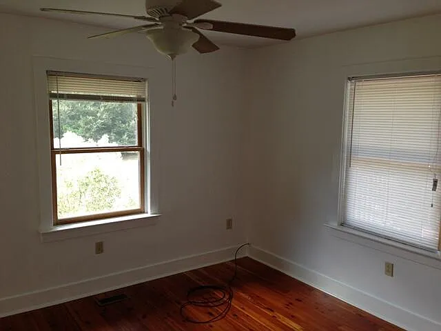 1394 Porchers Bluff Rd — Photo 11