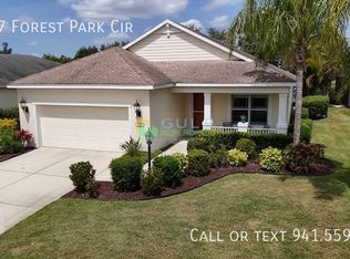 11897 Forest Park Cir, Bradenton, FL 34211