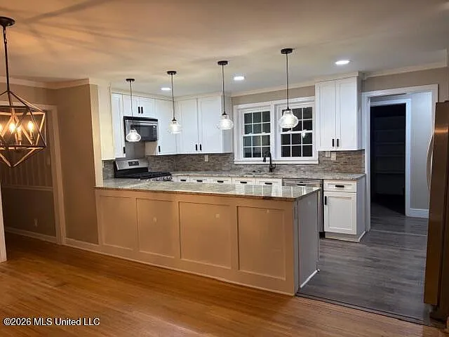 4096 Desoto Rd — Photo 6