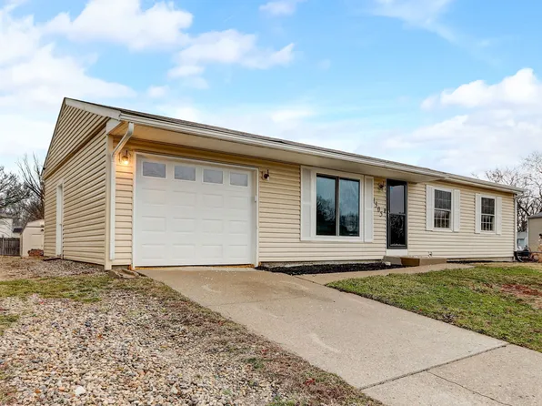 1305 Woodpointe Dr, Indianapolis, IN 46234