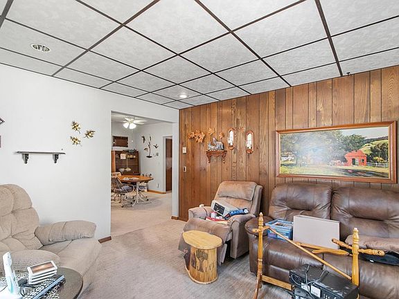 4th image of 801 Park Street