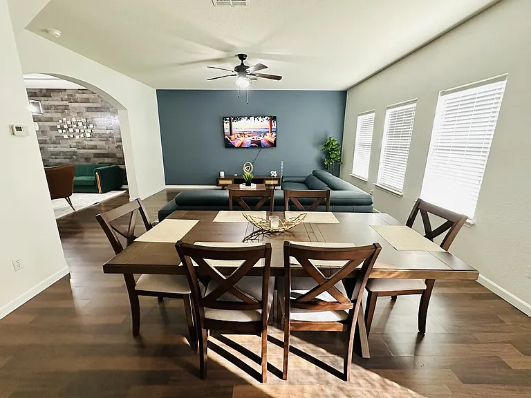Sandy Brook Dr — Photo 12