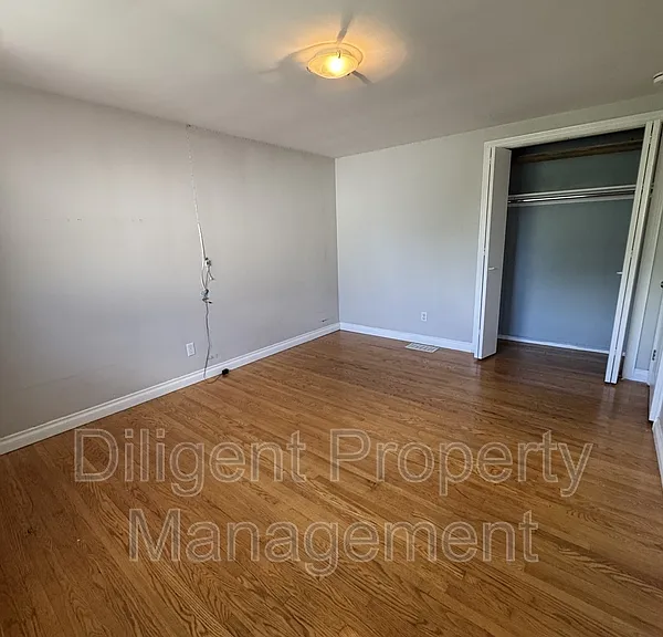 1326 Hopewell Ave #PROPERTY — Photo 17