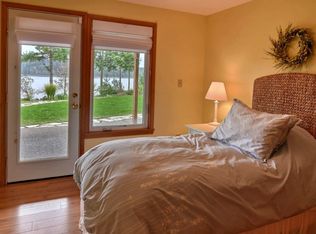 201 E Stadium Pl E, Grapeview, WA 98546