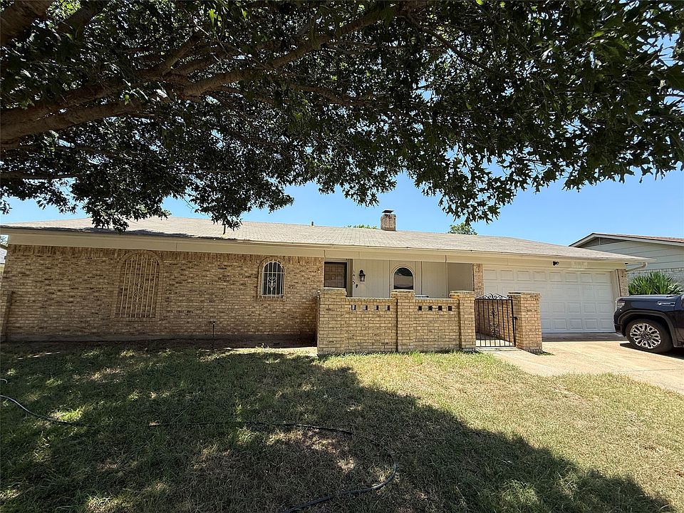1st image of 1413 Lamplighter Ln