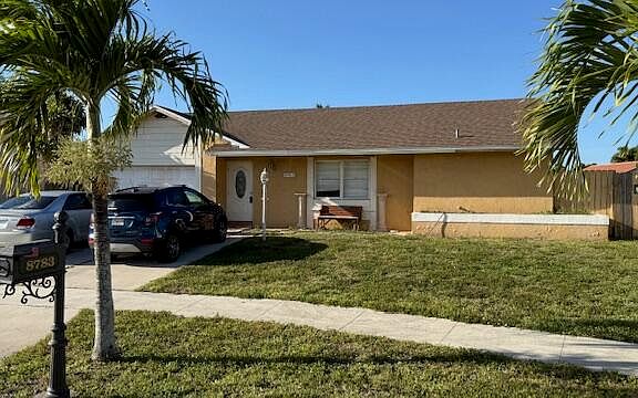 2nd image of 8783 SW 16th Street