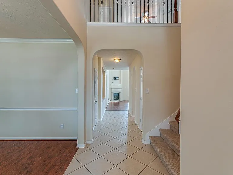 5007 Jade Cove Ct — Photo 8