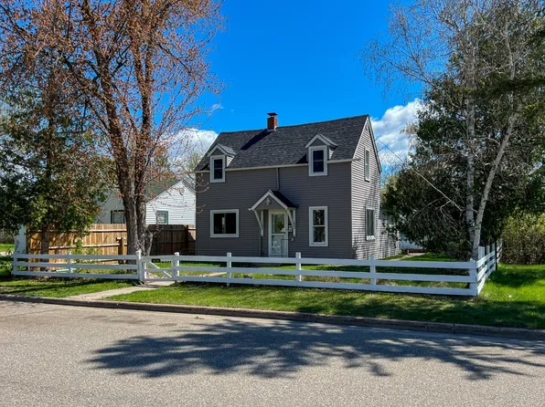 604 Scott Ave SE, Bemidji, MN 56601
