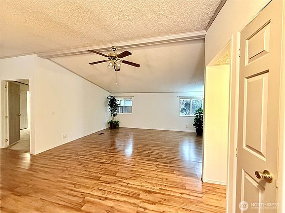5th image of 1606 Alonda Lane NE