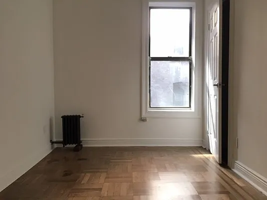 Rented by Lang Realty LLC | media 14