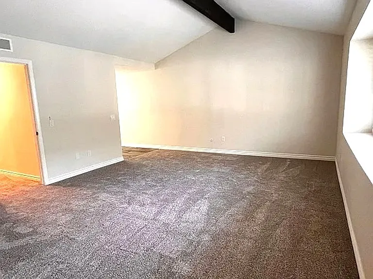 24851 Rollingwood Rd — Photo 14