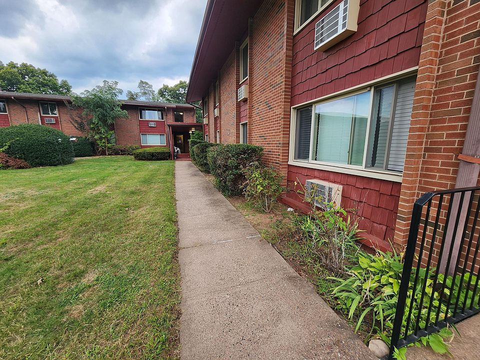 133 Hilliard St 133B, Manchester, CT 06042 Zillow
