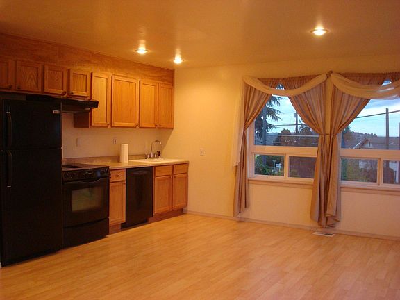5th image of 9723 62nd Ave S Floor 2