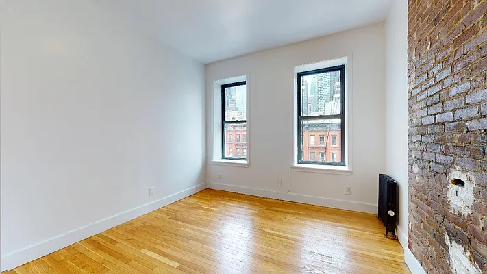 Rented by Bond New York | media 11