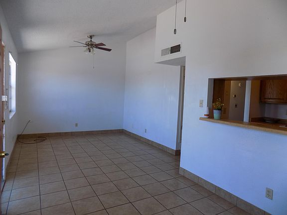 4th image of 8601 Mercury St #A