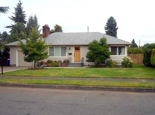 1505 Manor Dr, Gladstone, OR 97027