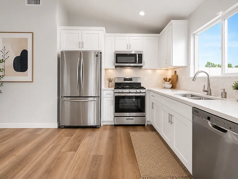 14703-14711 Saticoy St — Photo 3