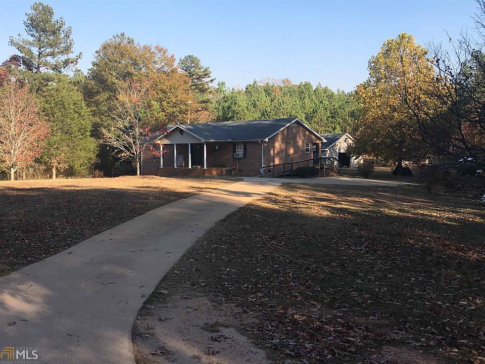 2nd image of 508 Stagecoach Way