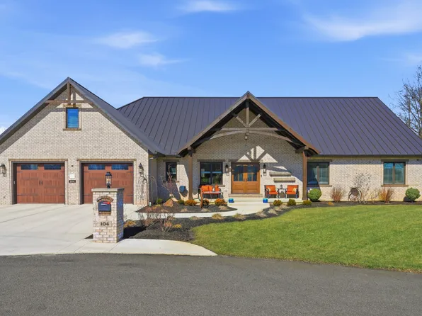 104 Winchester Dr, New Castle, IN 47362