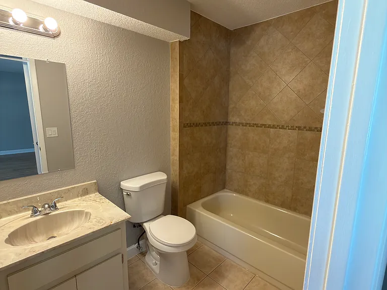 8443 N Grady Ave — Photo 22