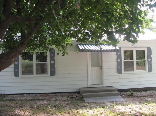 891 E State Road 56 Rd, Hazleton, IN 47640
