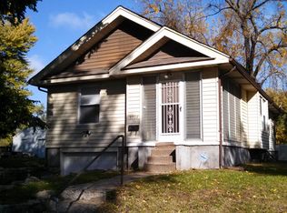 3708 E 72nd Ave, Kansas, MO 64132