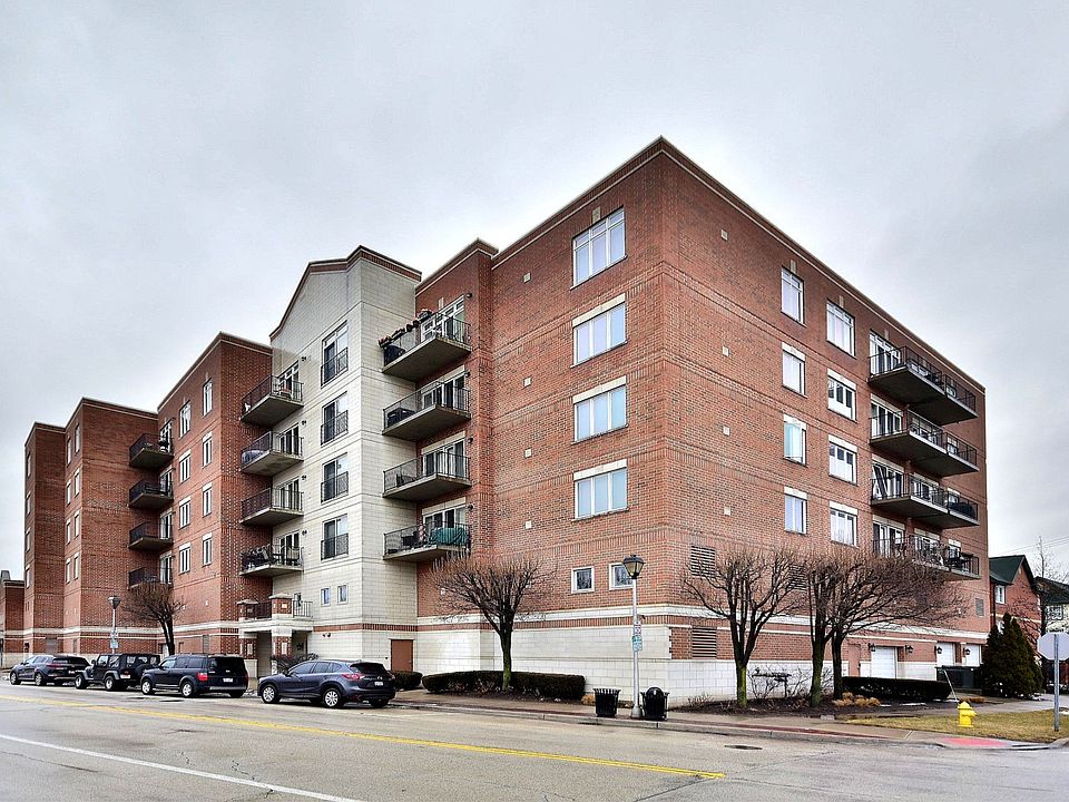 1st image of 8822 W Brookfield Ave #607