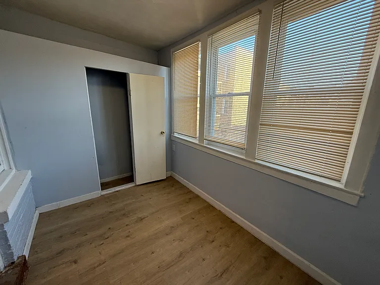 8007 S Carpenter St #1 — Photo 9