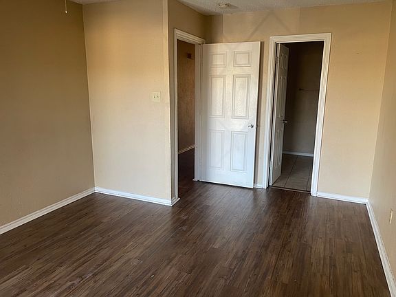 2nd image of 3419 Republic Dr