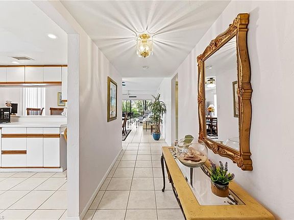 4th image of 344 Charlemagne BLVD #F101