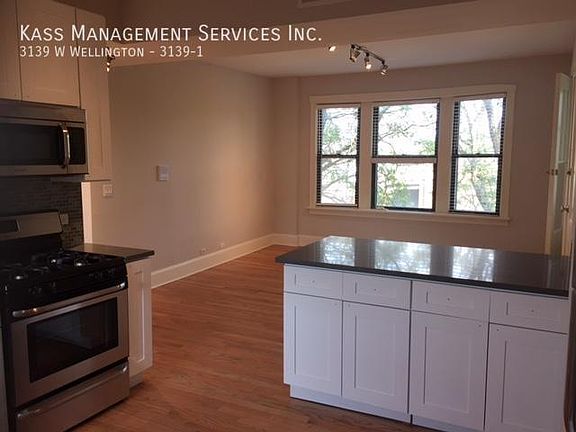 3rd image of 3139 W Wellington Ave #31391